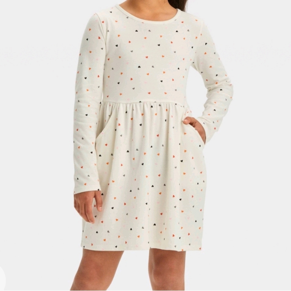 Long sleeve heart dress